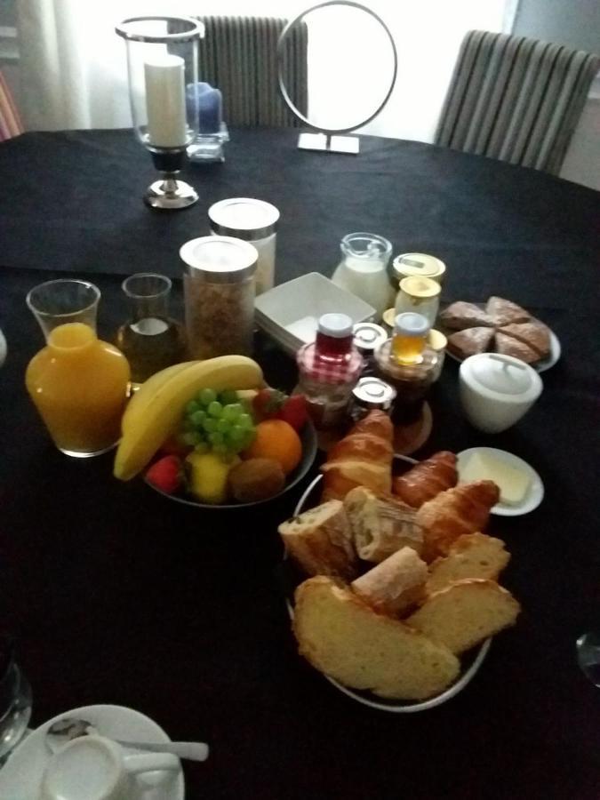 Chateau Le Poiron Bed and Breakfast Pissotte Esterno foto