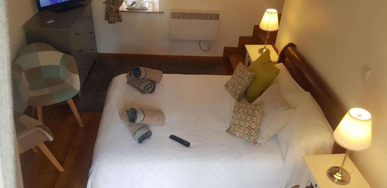 Chateau Le Poiron Bed and Breakfast Pissotte Esterno foto